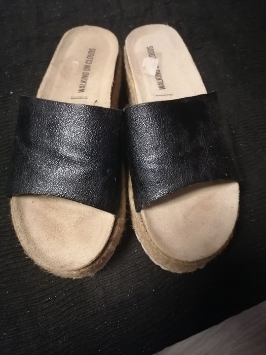 кожаные шлепанцы 39р.