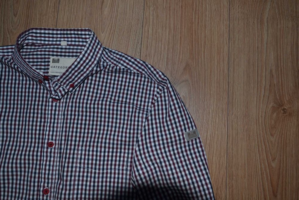 Стильная casual-рубашка в клетку от Weekend Offender