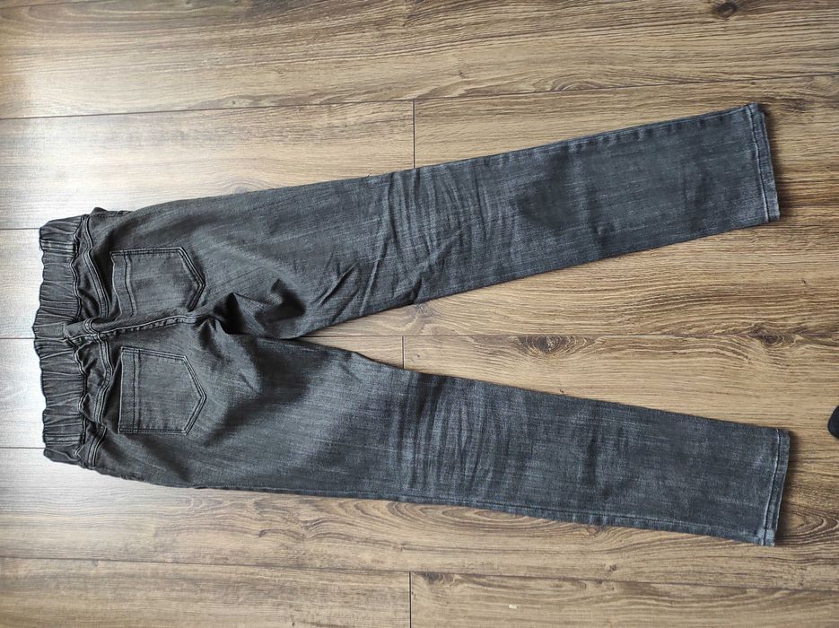 Jeansy rozm 38 na gumkę