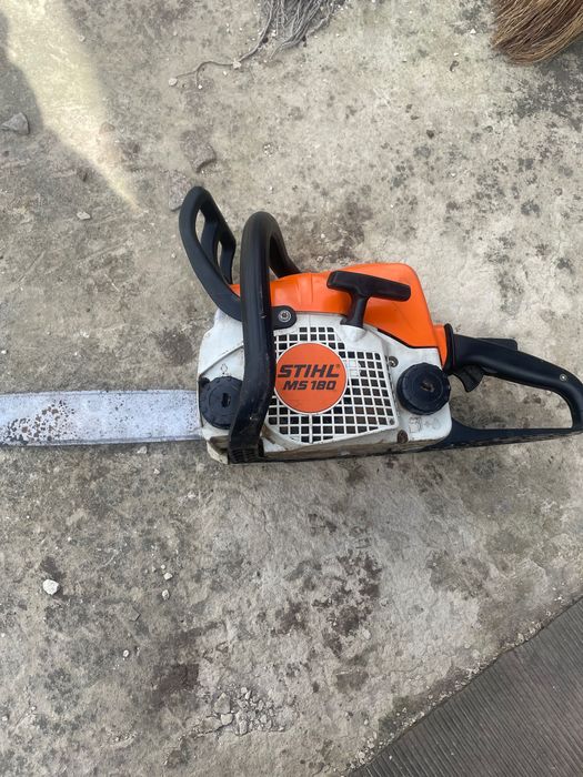 Бензопила STIHL MS180