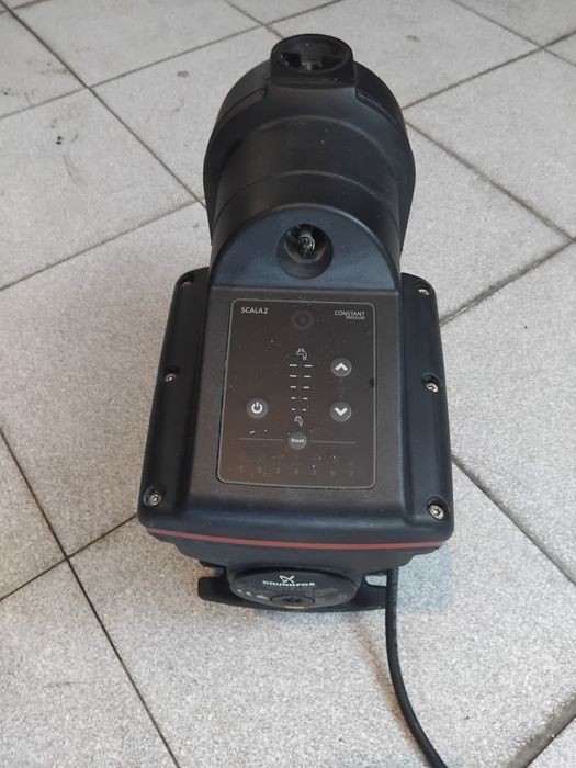 Bomba grundfos scala 2