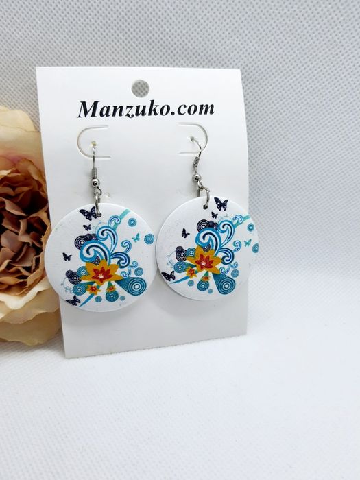 Śliczne kolczyki w kwiaty motylki