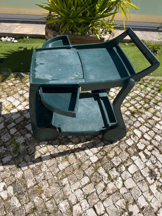 Carrinho bebidas jardim