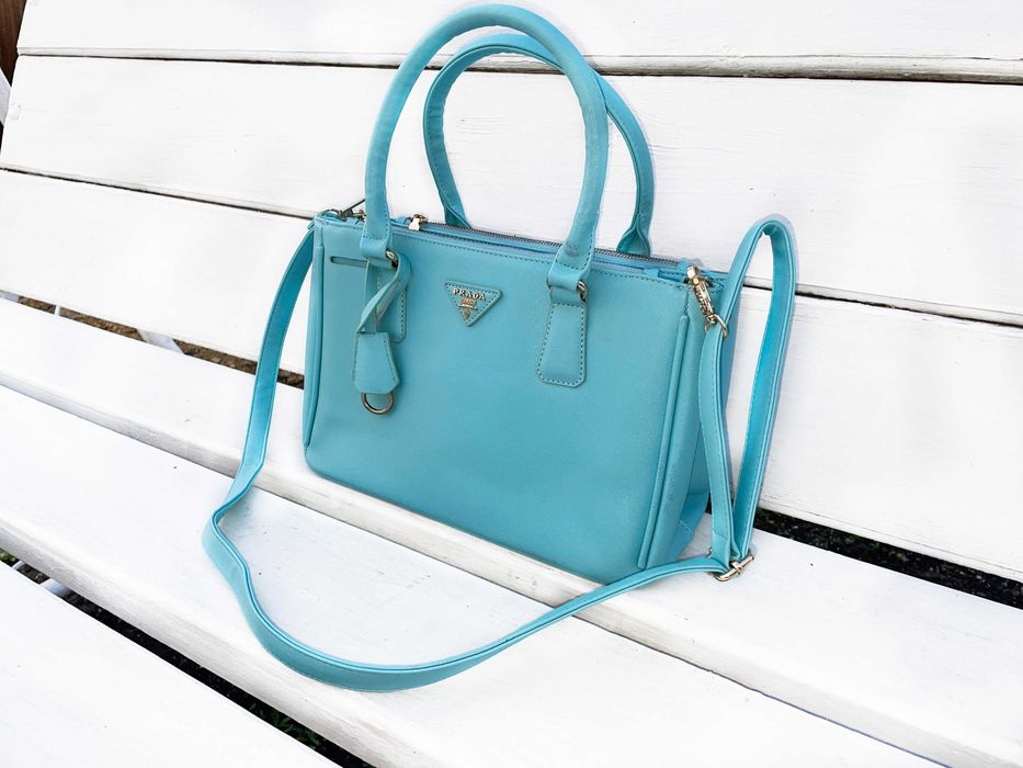 Сумка PRADA Light Blue Galleria Medium Saffiano Leather Bag