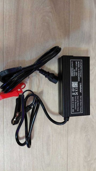 Розумний зарядний пристрій LiitoKala 14.6v 20a  для lifepo4