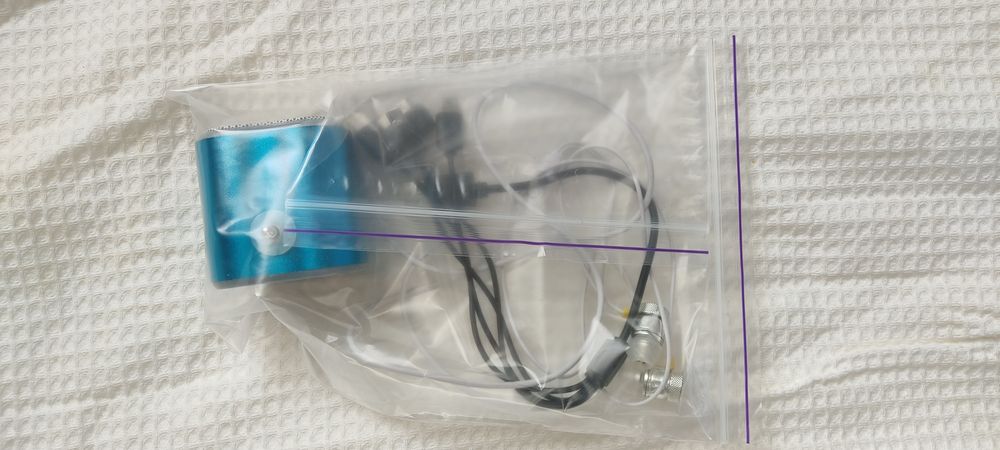 Портативна колонка яблука