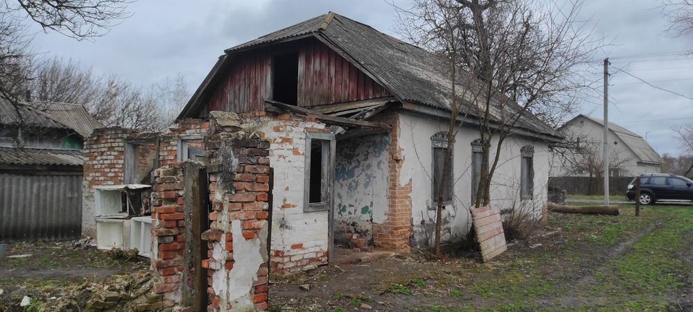 Продам будинок. 90км до  Києва.