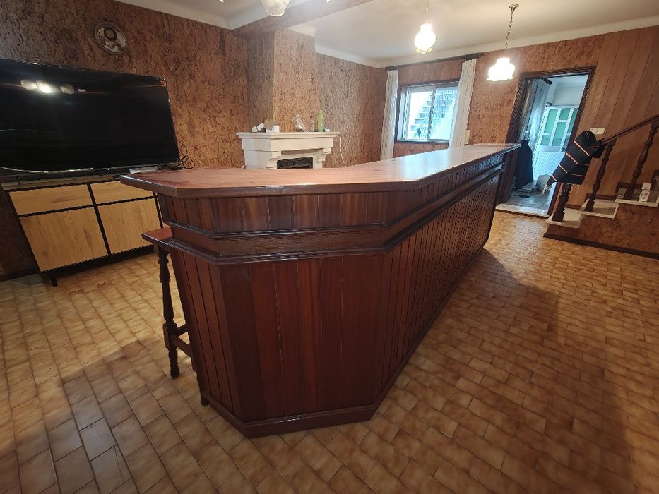 Mesa de bar\balcão de bar\bar em madeira