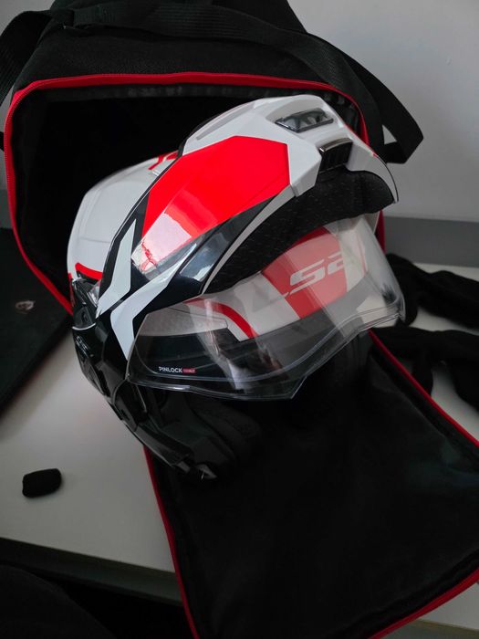 Kaski motocyklowe ls2 2xl i scorpion xl