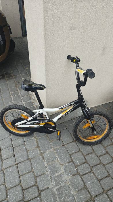 Rower dziecięcy Giant Animator 16" – lekki, solidny i zadbany!