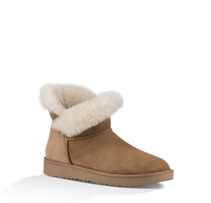 Сапоги угги бежевые UGG