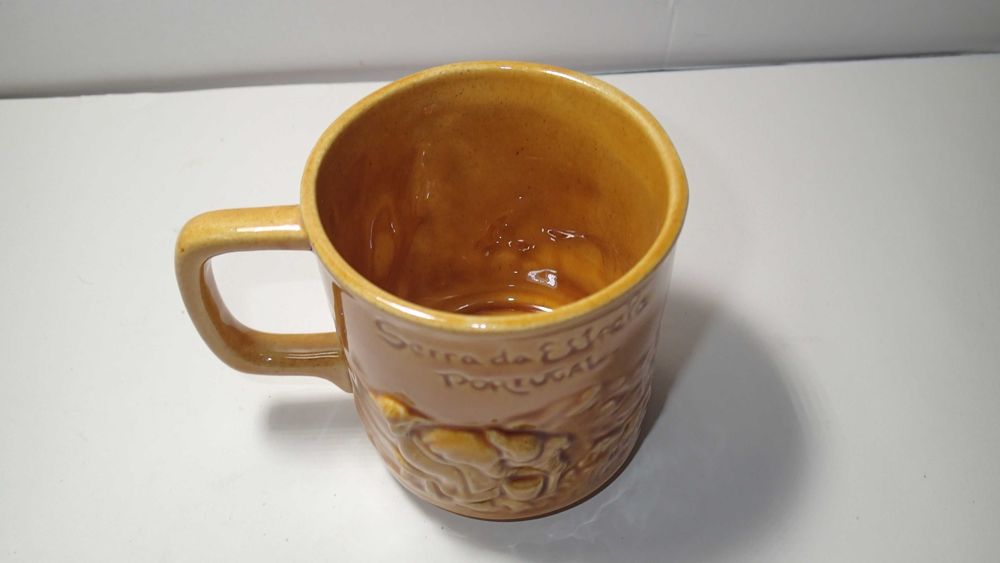 Caneca Cerâmica das Caldas da Rainha