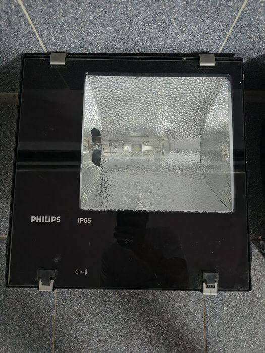 Lampa Philips 250W IP 65