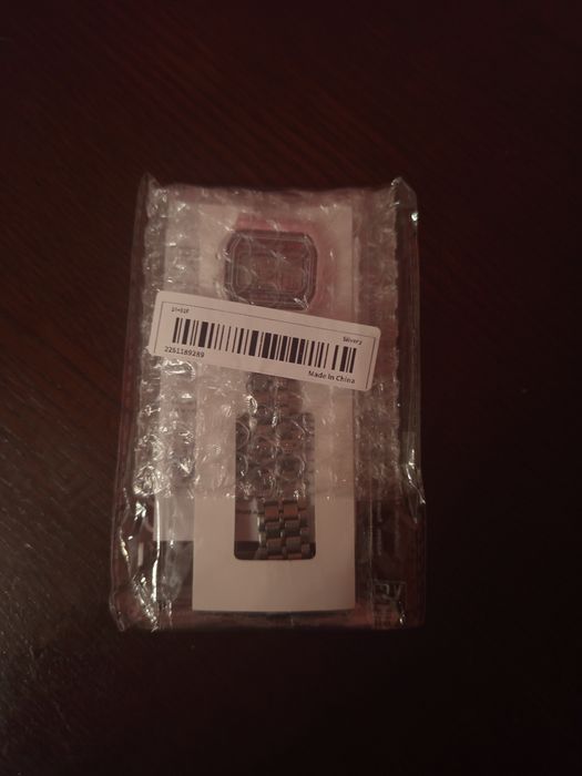 Годинник    новий