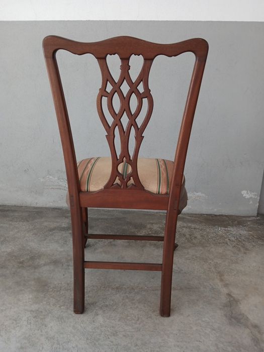 Cadeira estilo Inglês