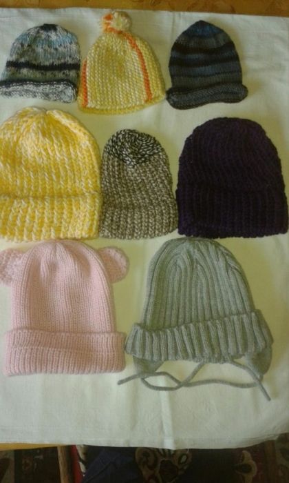 Детские вязаные шапочки