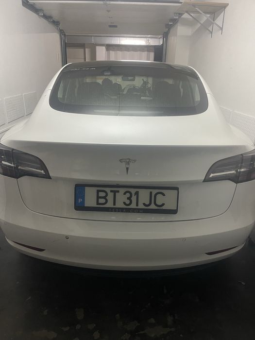 Tesla Model 3 Standard Range Plus RWD