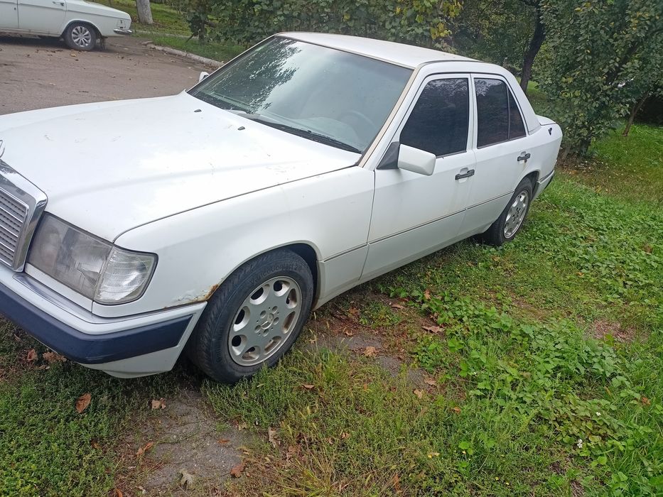 Мерседес 124 1991