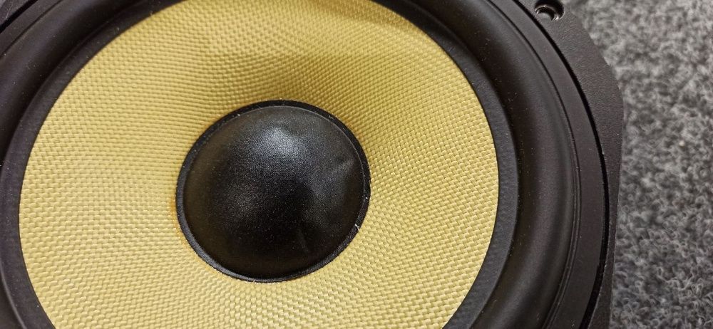 Активные студийные мониторы KRK VXT8 вуфер