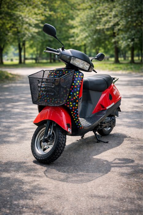 Торг Возле мопеда