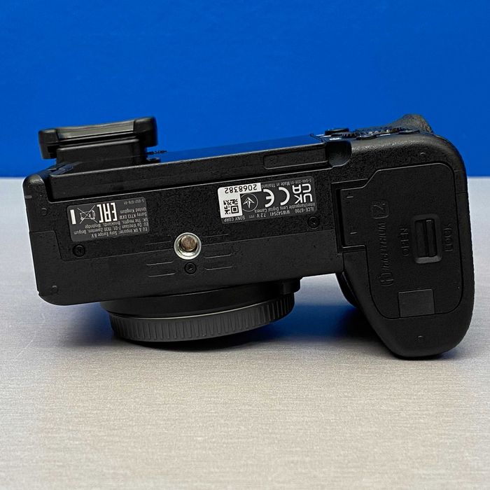 Sony Alpha A6700 (Corpo) - 26MP