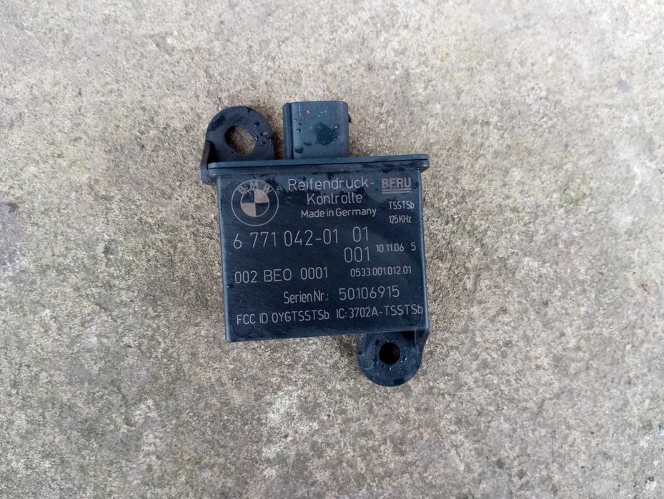 677104201 Датчик давления шин bmw e60, e65