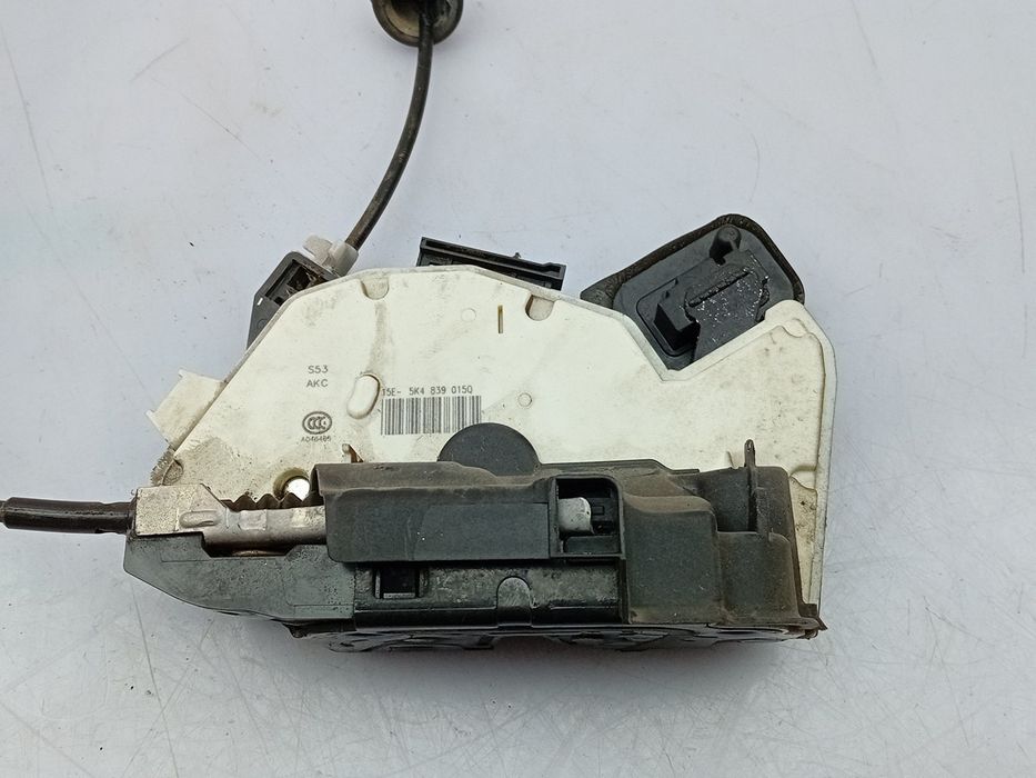 Fechadura / fecho porta trás esquerdo VOLKSWAGEN Golf VII Variant (BA5