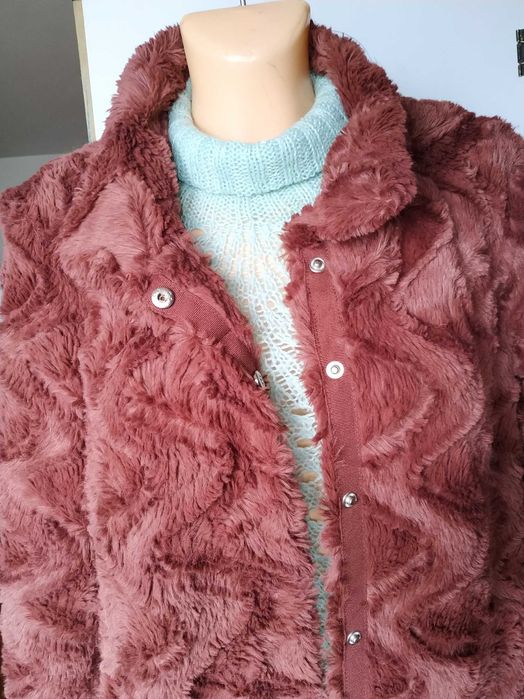 lekkie  futerko  rozm  L - ,,VERO MODA ,,