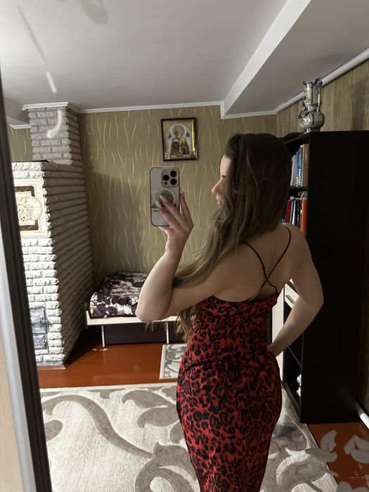 Легка леопардова сукня