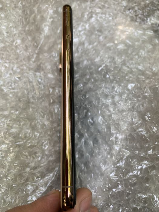 Айфон, iphone xs max не рабочий.