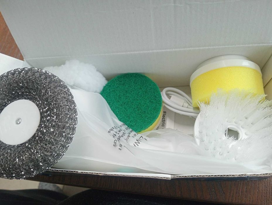 Escova Elétrica 5 em 1 Ankriyul QJS-001 (Recarregável USB) – NOVA