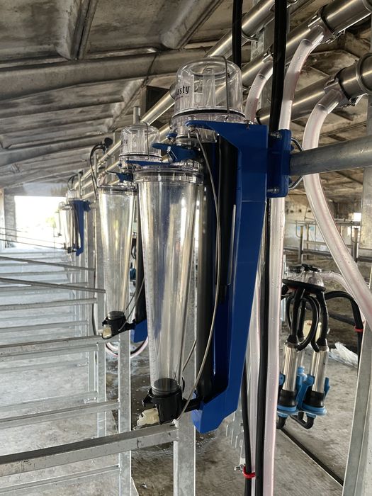 Молокомір Меласті, для молокопроводів та доїльних зал.