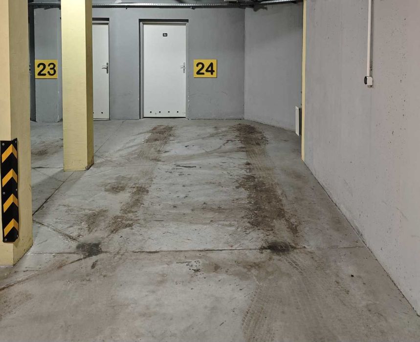 Garaż,miejsce postojowe+komórka lokatorska,,Bydgoszcz,oś..Zawisza