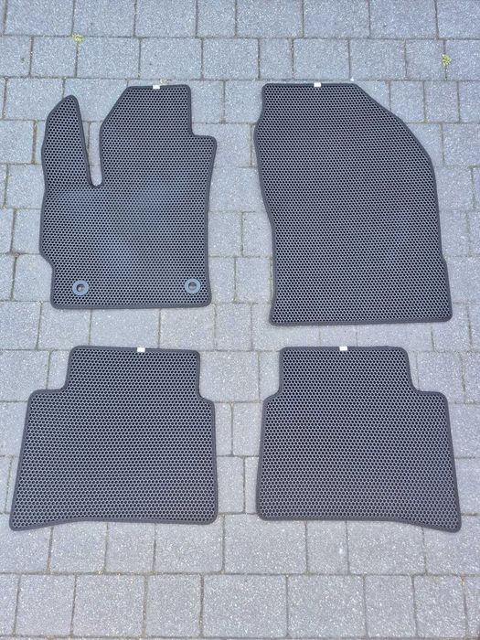 Okazja Nowe Dywaniki EVA (Plaster miodu) - Toyota Corolla E21 2019-2026 - komplet