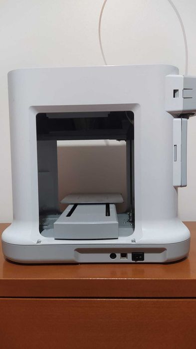 Impressora 3D XYZ da Vinci Mini W+ (filamento incluido)