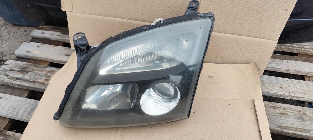 Opel Vectra C lampa przód prawa lewa komplet