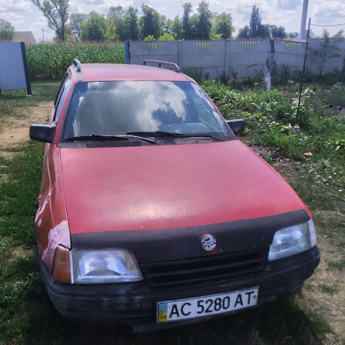 Продам або обміняю  Opel Kadett Caravan Універсал