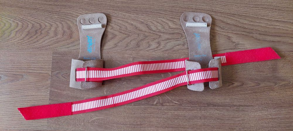 Лямки кистевые на подростка для турника, лёгкое б/у, Швейцария