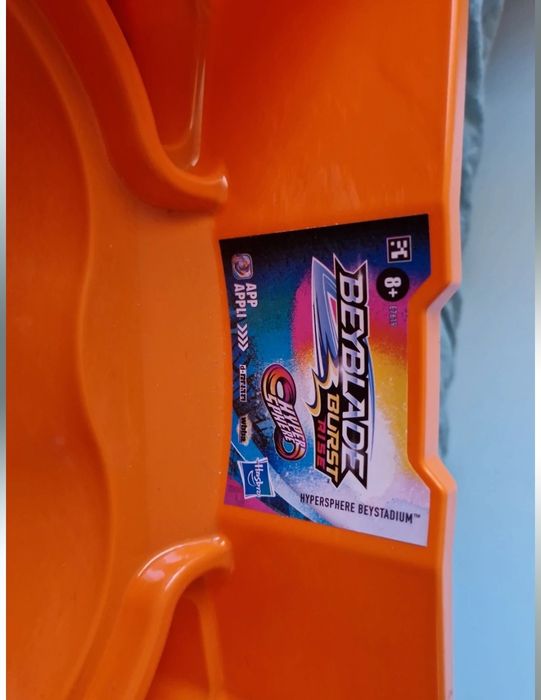 Arena beyblade burst