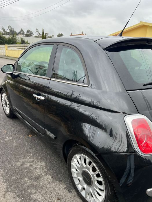 Vendo Fiat 500 preto de 2009