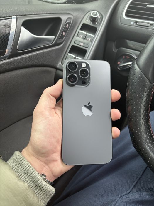 Терміново продам Iphone 15 Pro Max 256gb