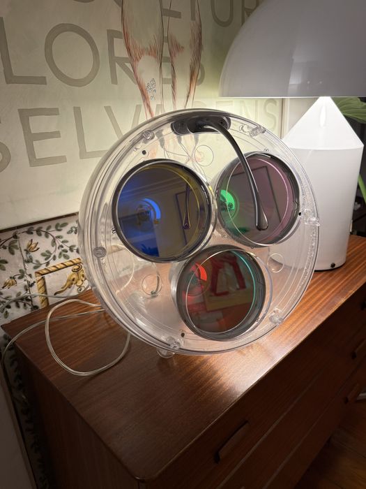 Candeeiro Artemide Yang raro