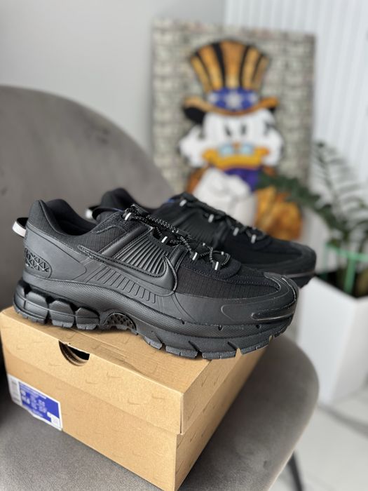 Кросівки Nike Zoom Vomero Roam Оригінал