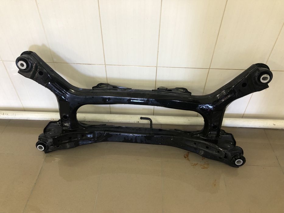 Підрамник задній Toyota Camry 70 2020р Hibrid