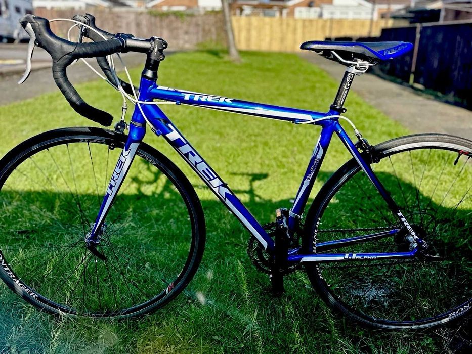 Bicicleta de estrada Trek Alpha One Series 1.1