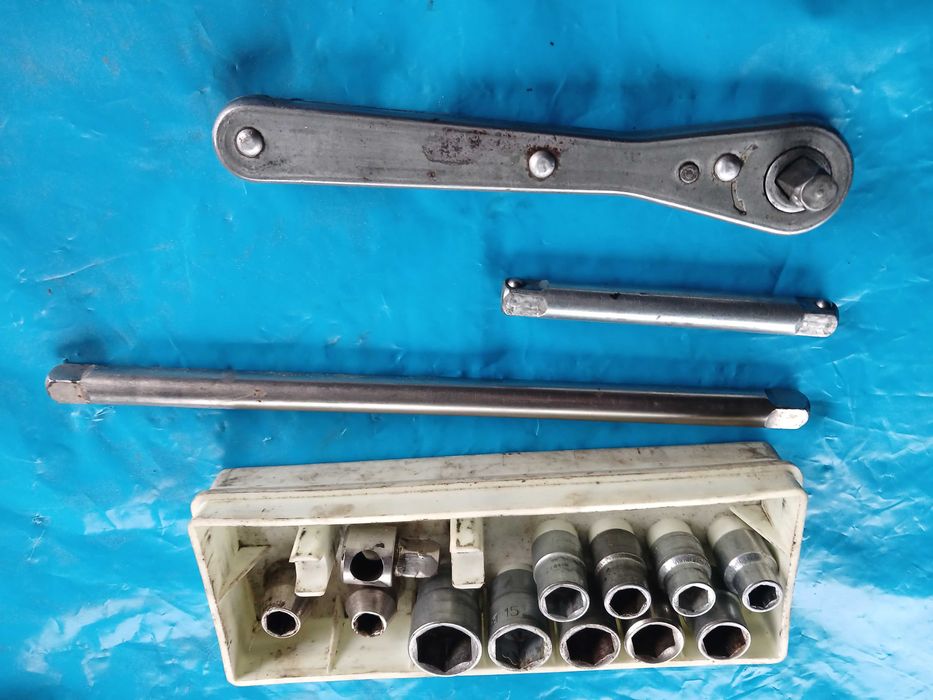 продам набір головок