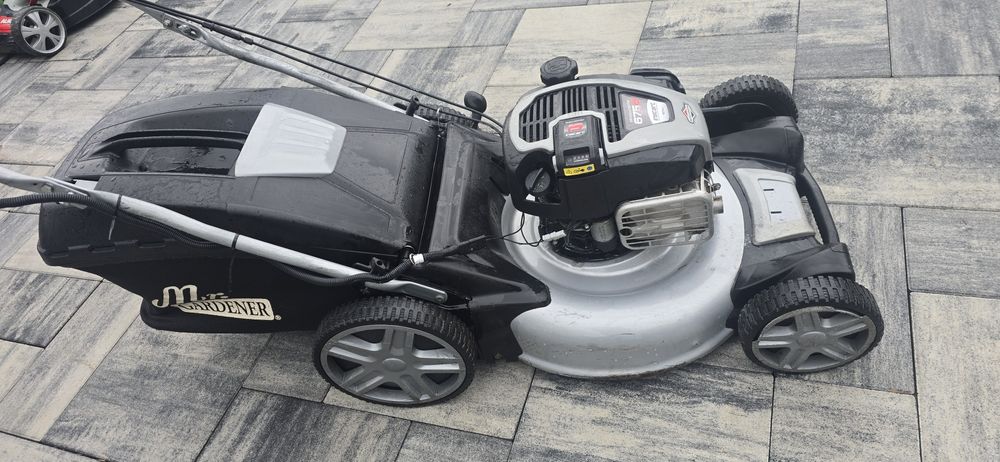 Kosiarka spalinowa z napędem MTD 675 Briggs  Rozrusznik