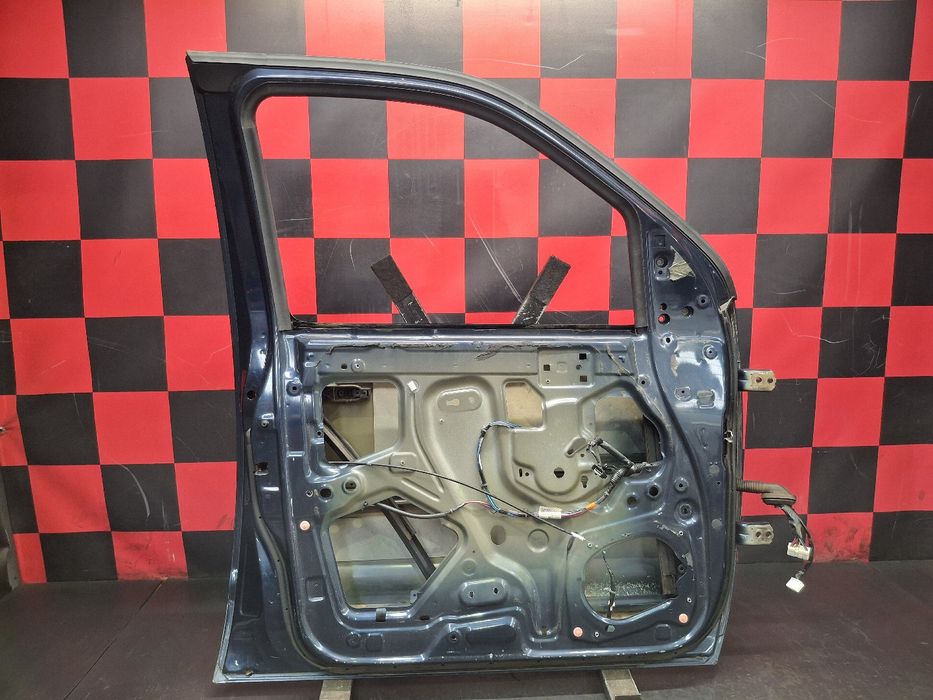 Porta frente esquerda NISSAN NP300 Navara Pick Up (D40)