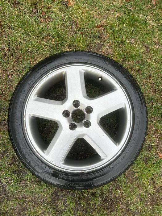 Oryginalne Alufelgi koła Volvo 5x108, 17 cali, C30 S40 V50 215/45r17