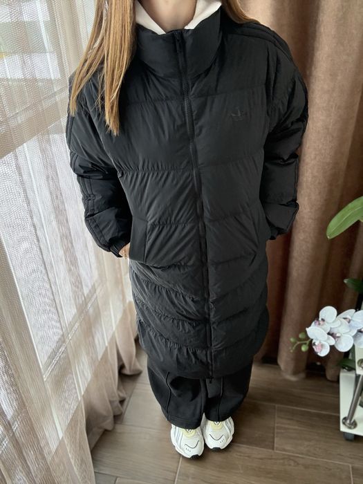 Пальто куртка жіночке Adidas